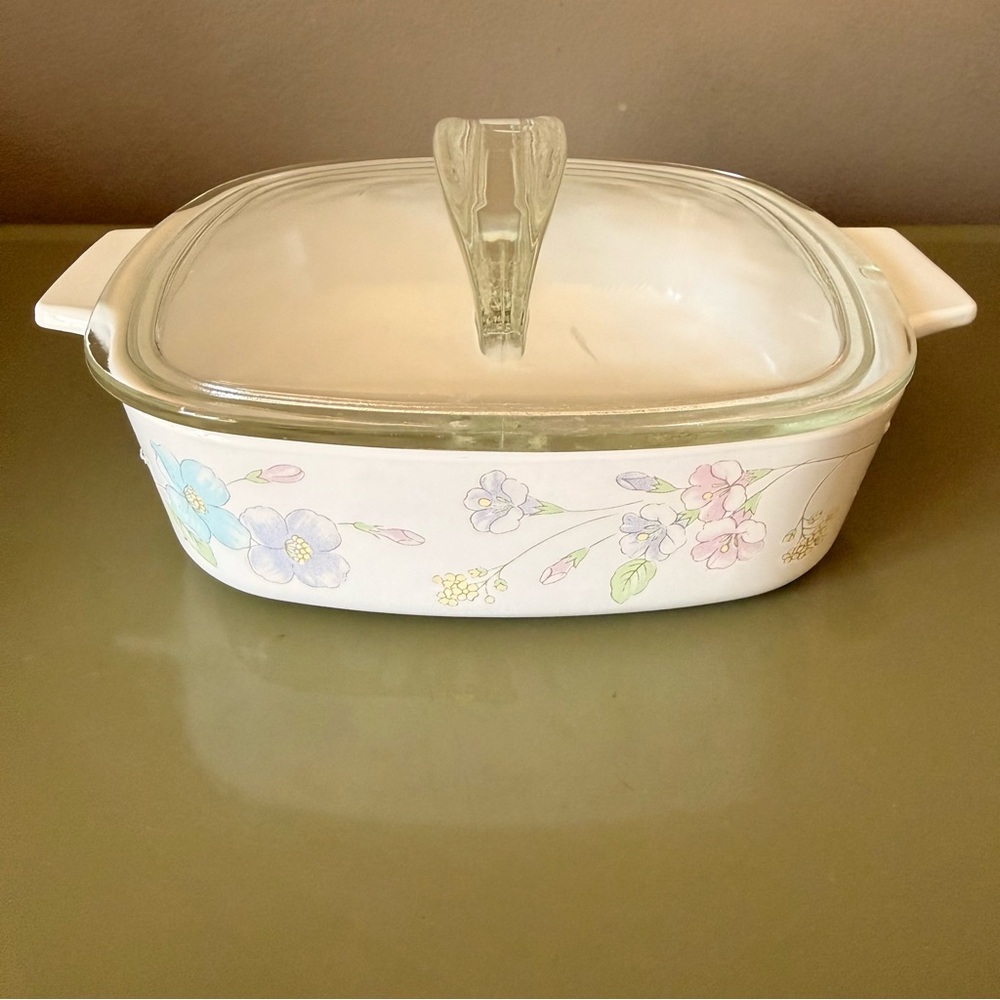 VTG Corning Ware 1 Liter Pastel Bouquet Casserole Dish (A-1-B) w Pryex Lid (chip